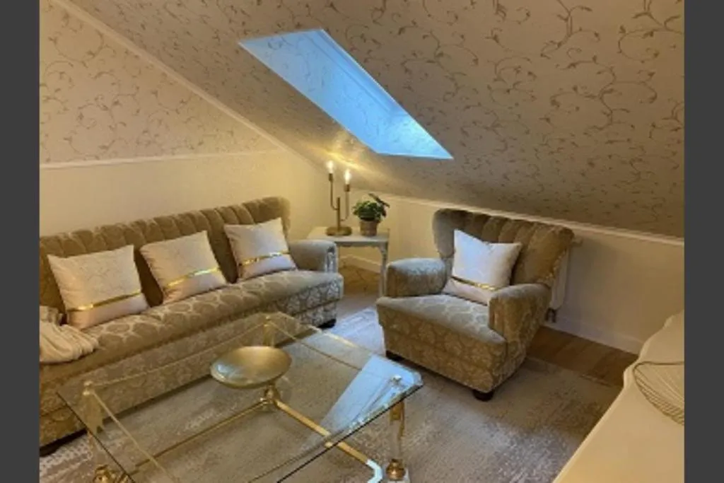 Image of Ferienwohnung 28 am Saseler Markt 4 Schlafzimmer renoviert