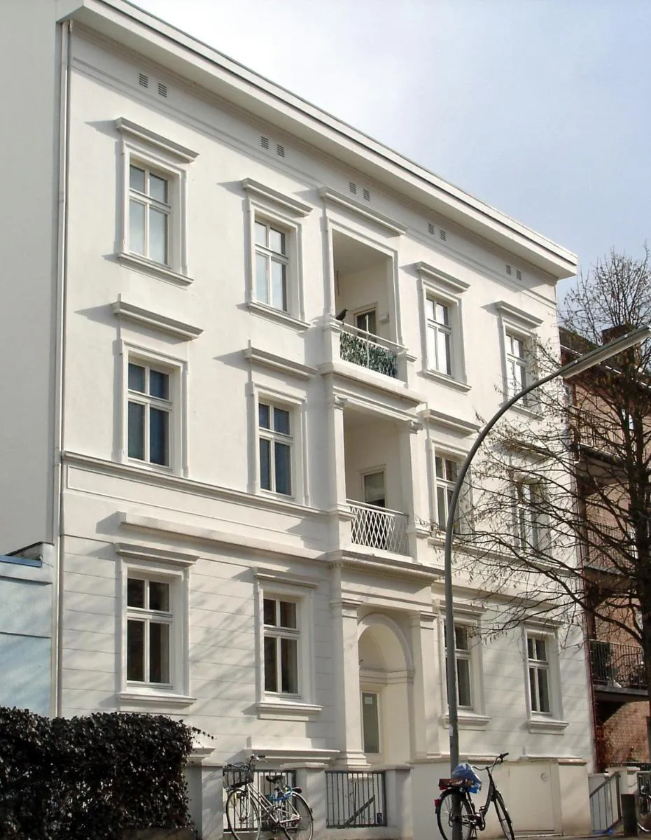Image 3 of FirstClass Apartments