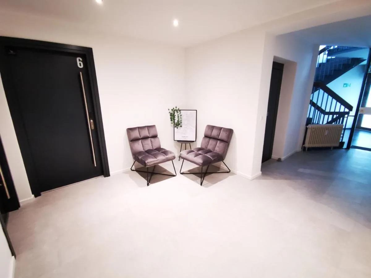 Image 6 of HH 02 by ROCKCHAIR – SUPERHOST Status – Modernes Apartment mit sonnigem Balkon & premium Boxspringbetten in Winterhude – Hamburg Top Geheimtipp