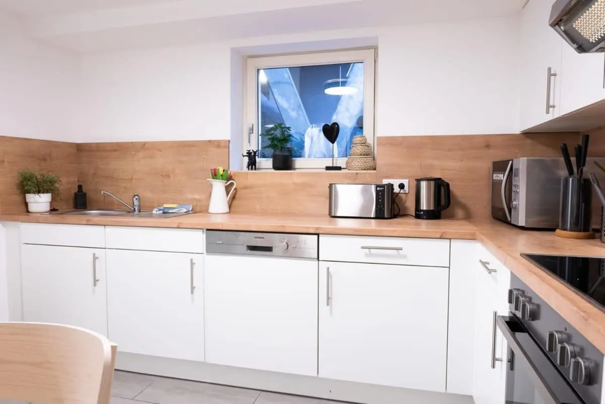 Image 3 of Hamburg Altona – Three Bedrooms for up to 10