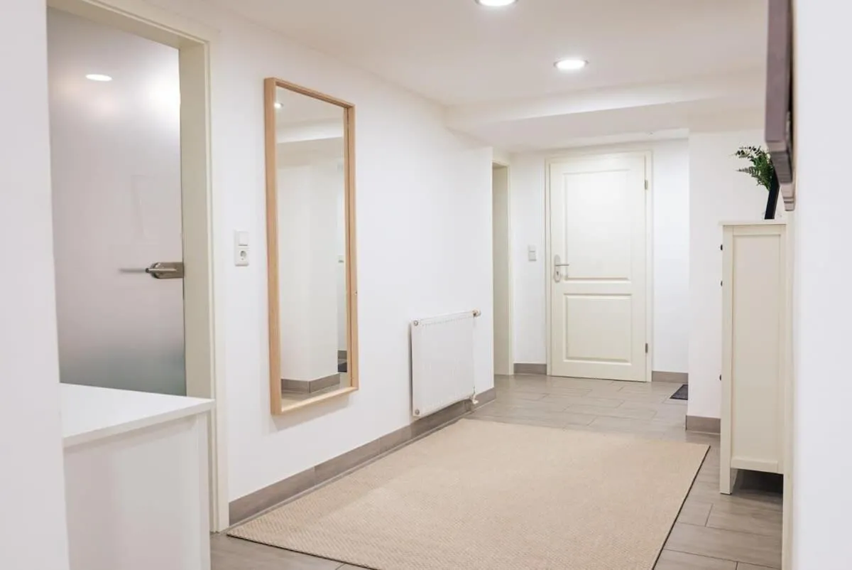Image 2 of Hamburg Altona – Three Bedrooms for up to 10