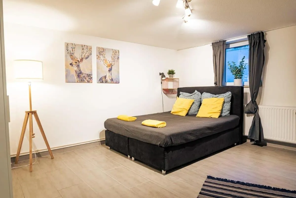 Image 1 of Hamburg Altona – Three Bedrooms for up to 10