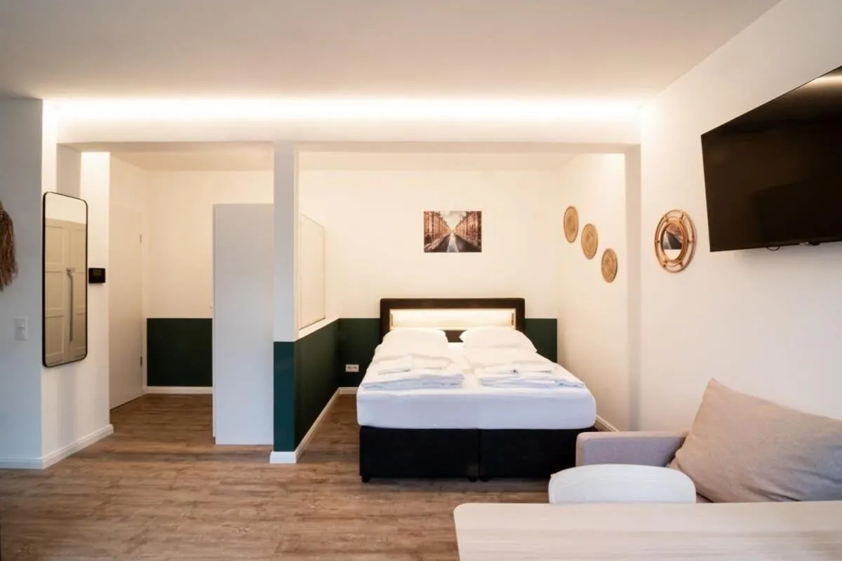 Image 1 of Hamburg – Cosy Apartment for 5