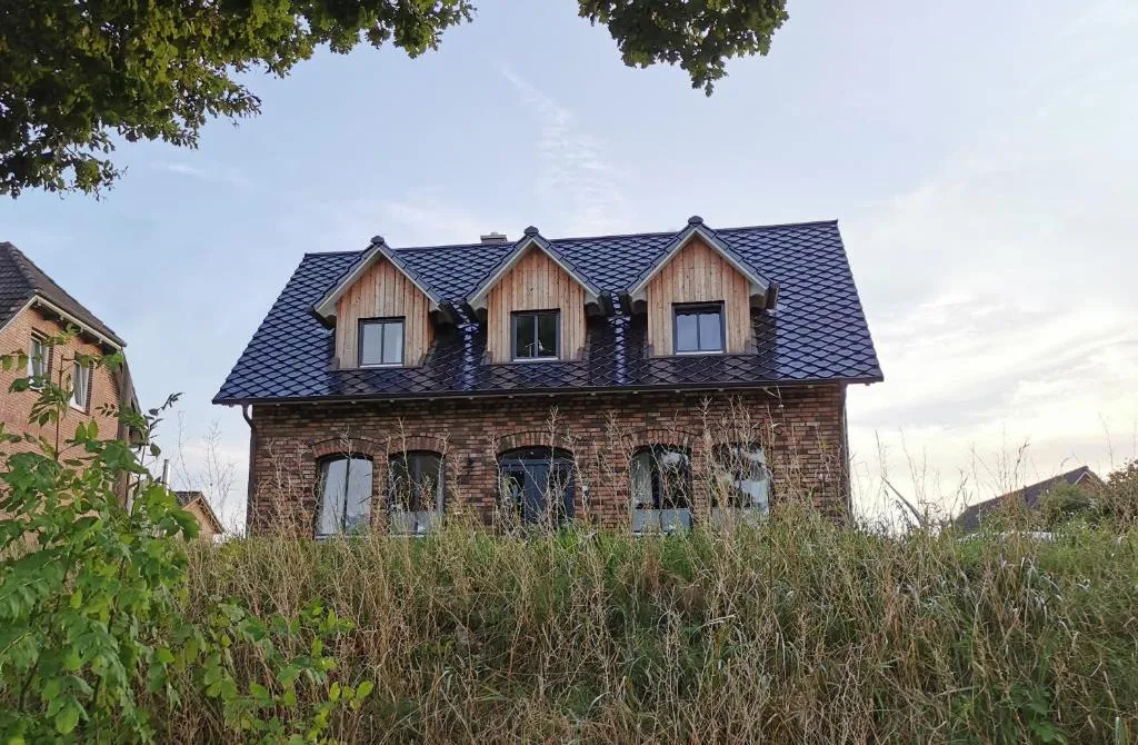Image of Haus am Deich 47 stilvolles Landhaus an der Elbe in Stadtnähe