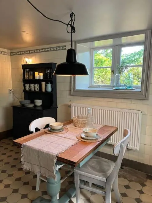 Image 4 of Historische Wohnung am Jenischpark