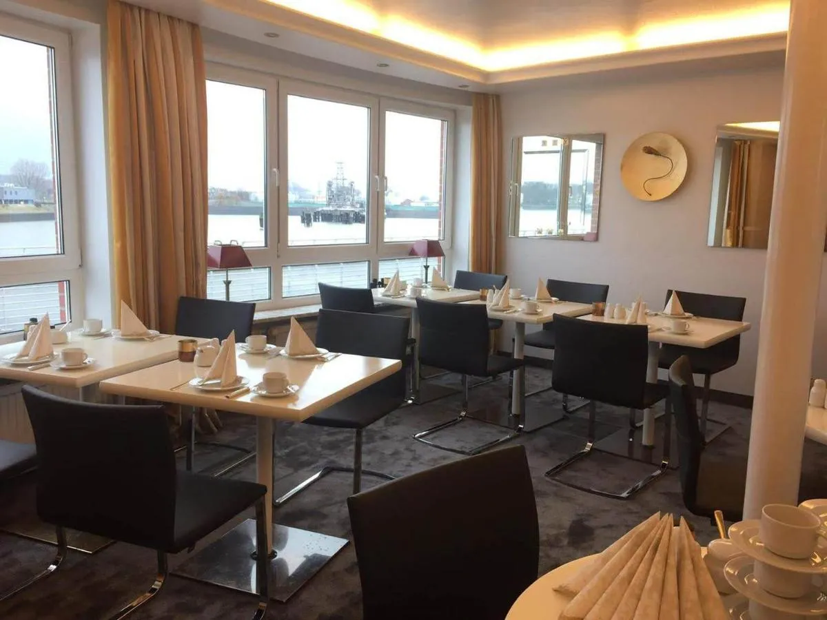 Image 2 of Hotel AM ELBUFER