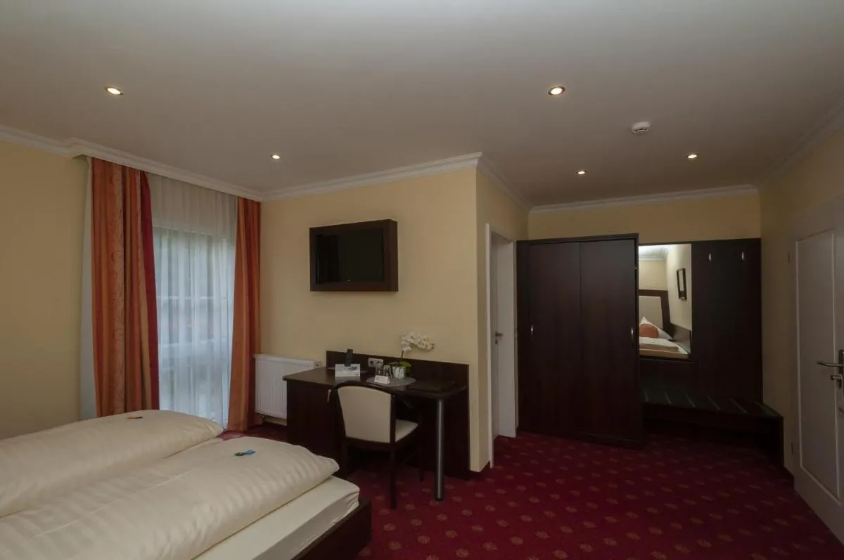 Image 4 of Hotel Grüne Tanne
