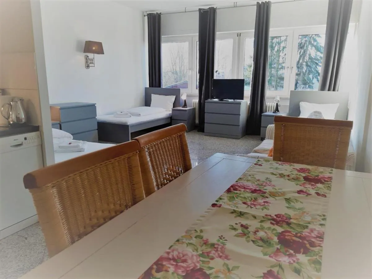 Image 3 of Mehrbett-Apartment 2 Citynah, einfache Ausstattung