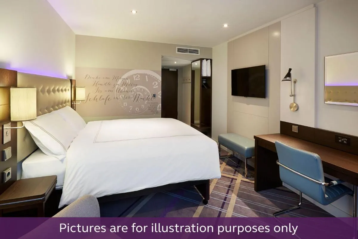 Image 4 of Premier Inn Hamburg City Hammerbrook