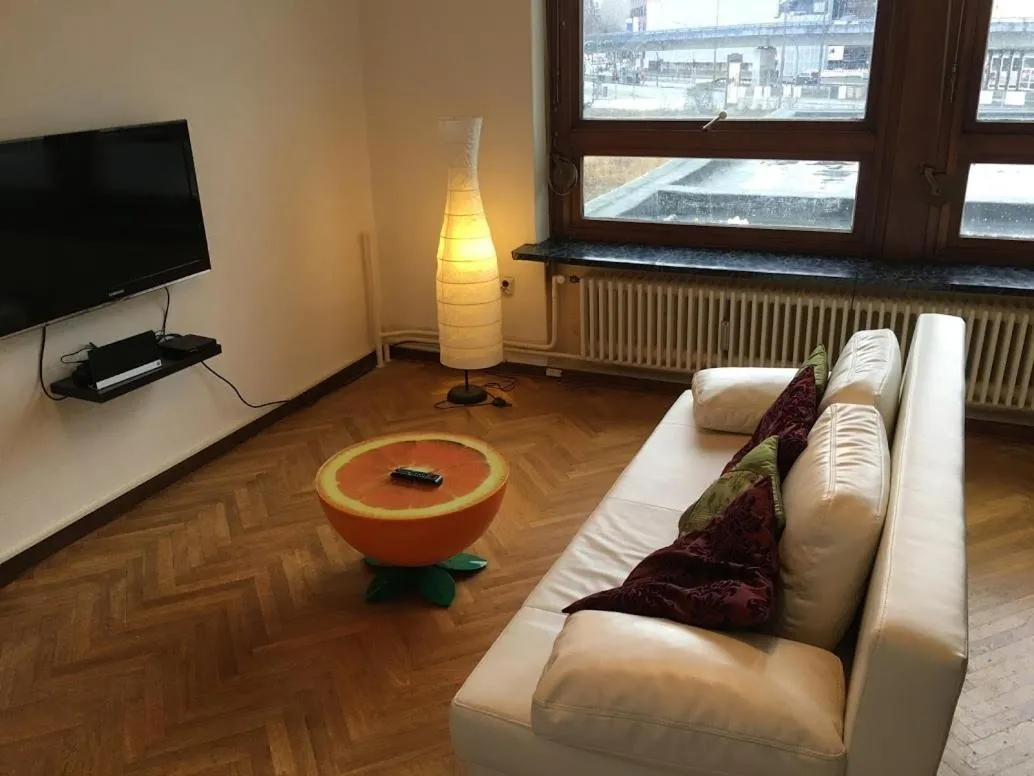 Image 2 of Stylish Apartment in the Heart of Hamburg