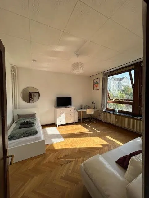 Image 3 of Stylish Apartment in the Heart of Hamburg