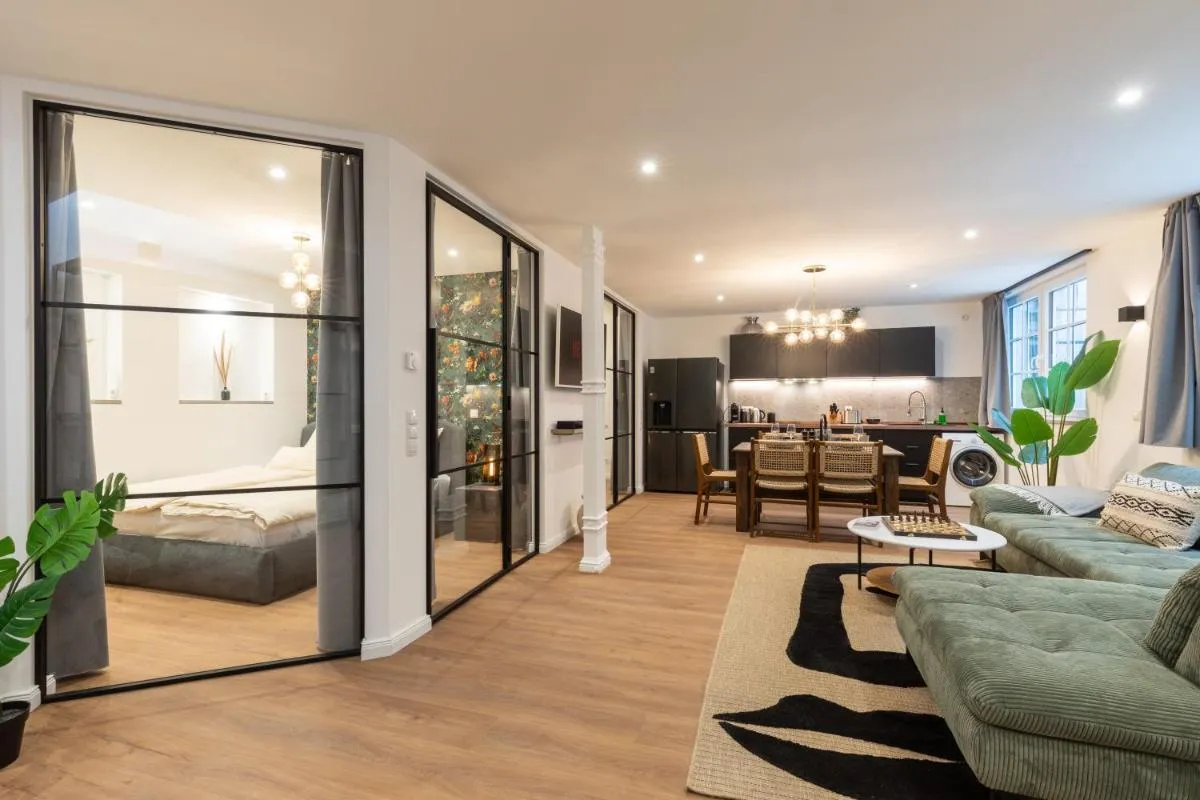 Image 1 of Urban Wave Apartment II