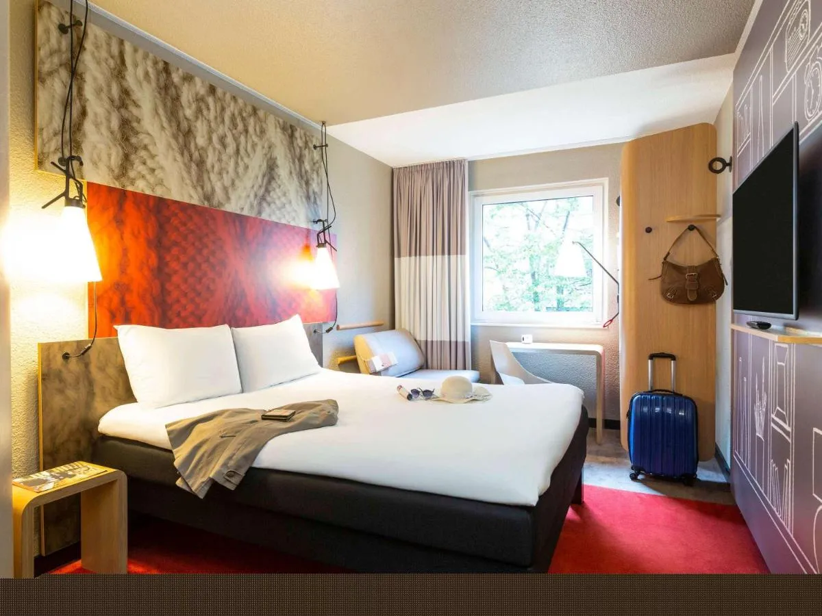 Image 1 of ibis Hotel Hamburg St. Pauli Messe